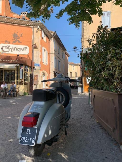 La Terrasse Du Pont Jullian Charme Et Calme Dans Le Coeur Historique Daire LʼIsle-sur-la-Sorgue Dış mekan fotoğraf